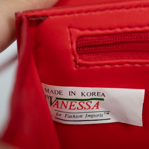 Small Structured Crossbody Purse, Satchel, Red w Gold Hardware & Removable Strap - Picture 6 of 7